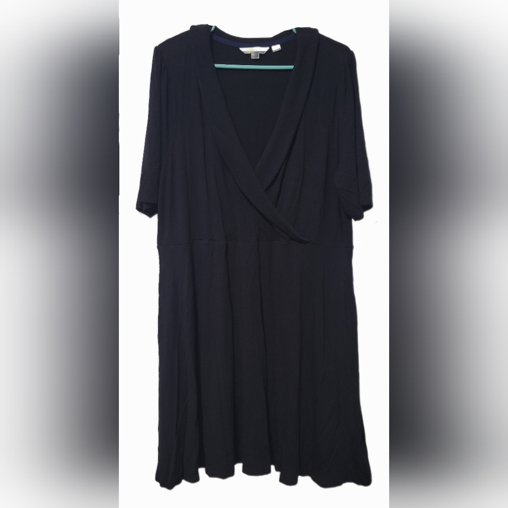 Boden size 20  Black V-neck Jersey Knit Dress